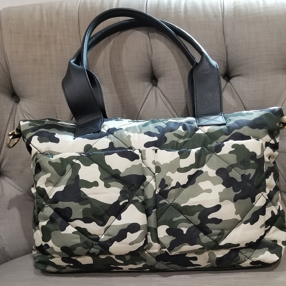 Sol and Selene Intregity nylon camo tote